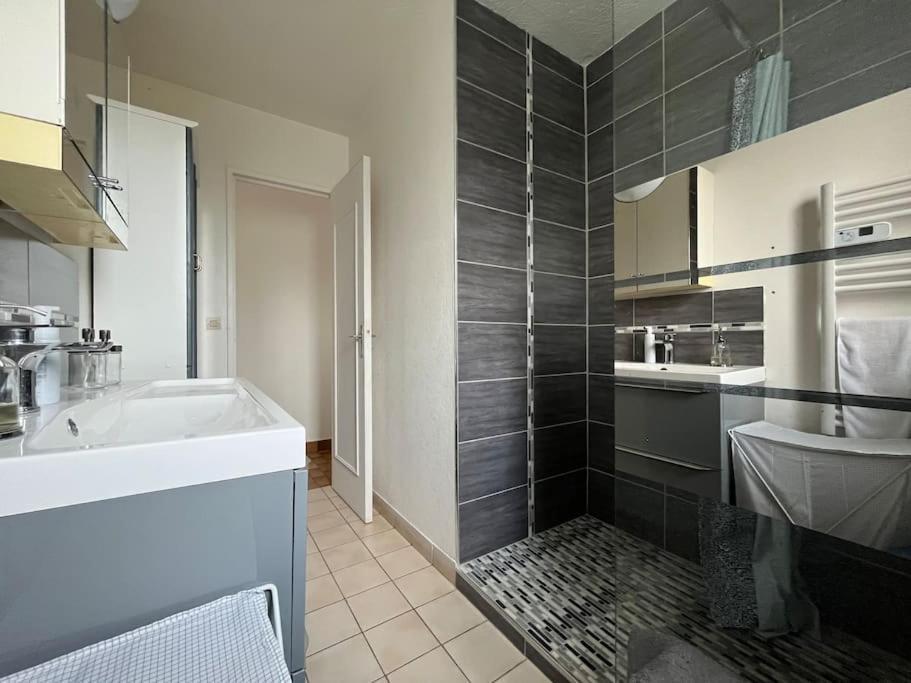 Maisonnette - Jardin Exterieur Champagne-sur-Seine ภายนอก รูปภาพ