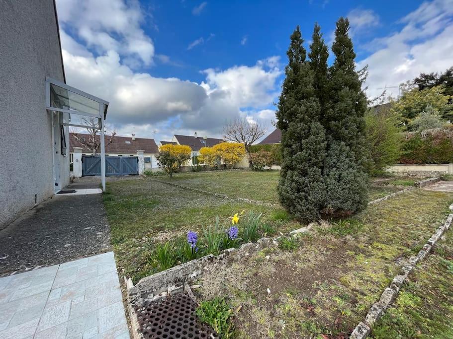 Maisonnette - Jardin Exterieur Champagne-sur-Seine ภายนอก รูปภาพ